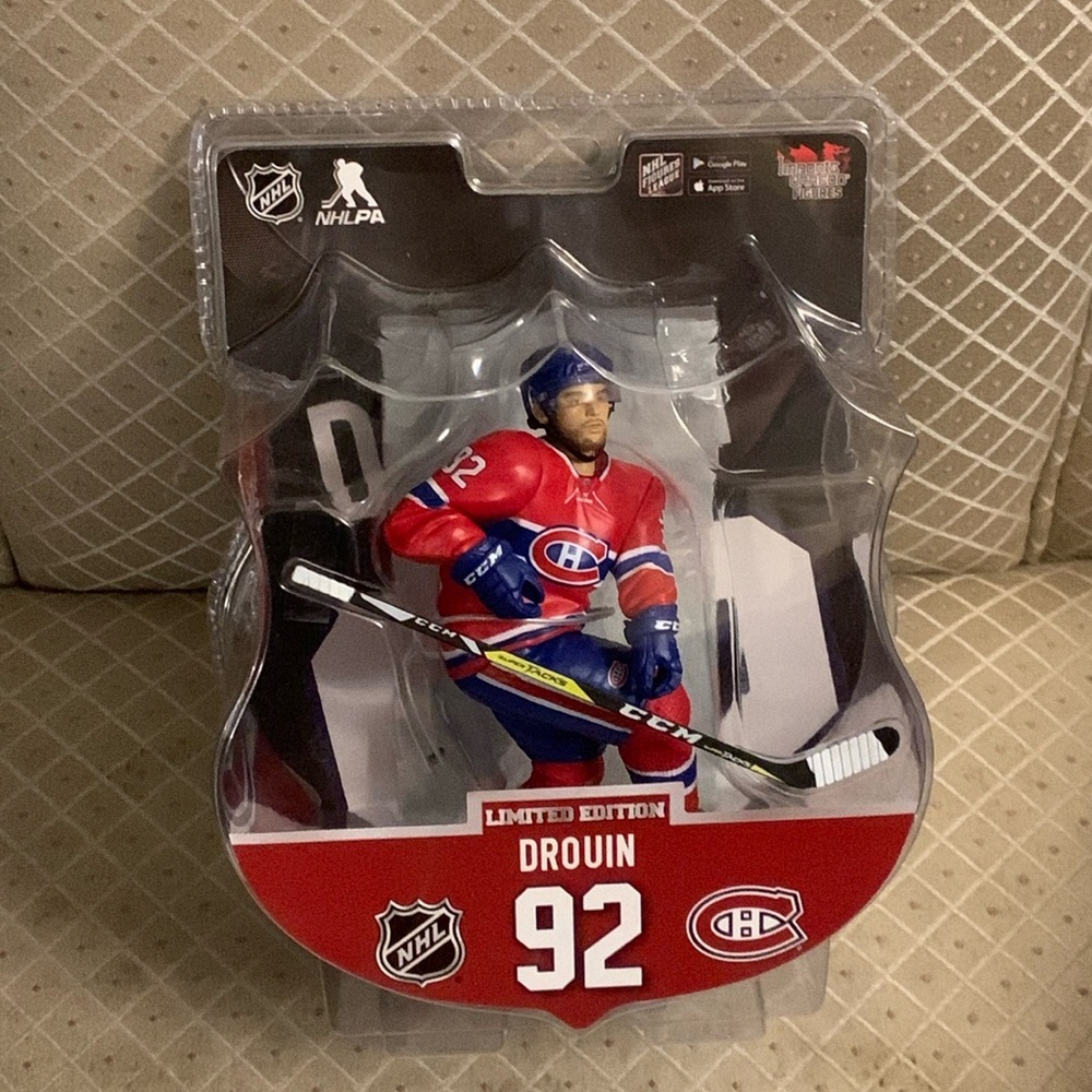 Drouin 92 Montreal Canadiens Limited Edition Figurine